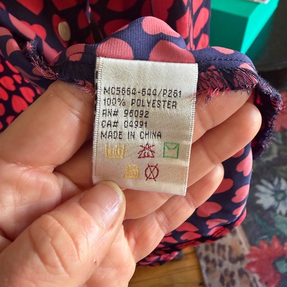 Dalia Collection Red Heart Pattern Shirt - Picture 6 of 6